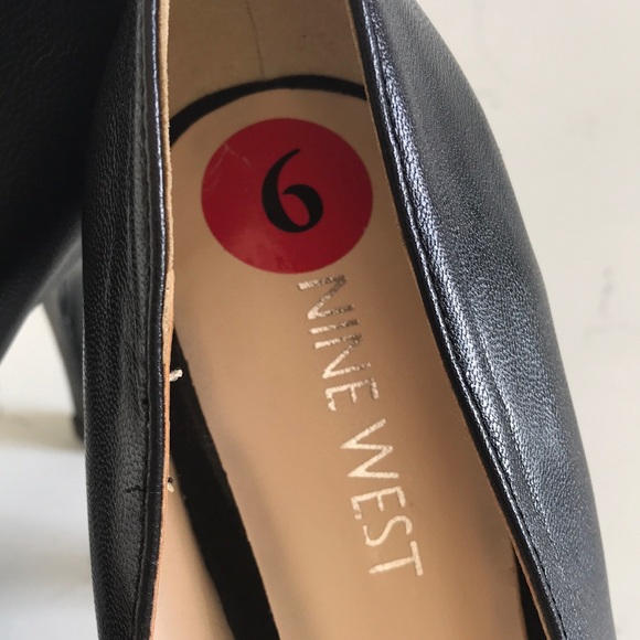 Nine West Size 6 Medium Black Pointed Toe Pumps - Picture 5 of 9